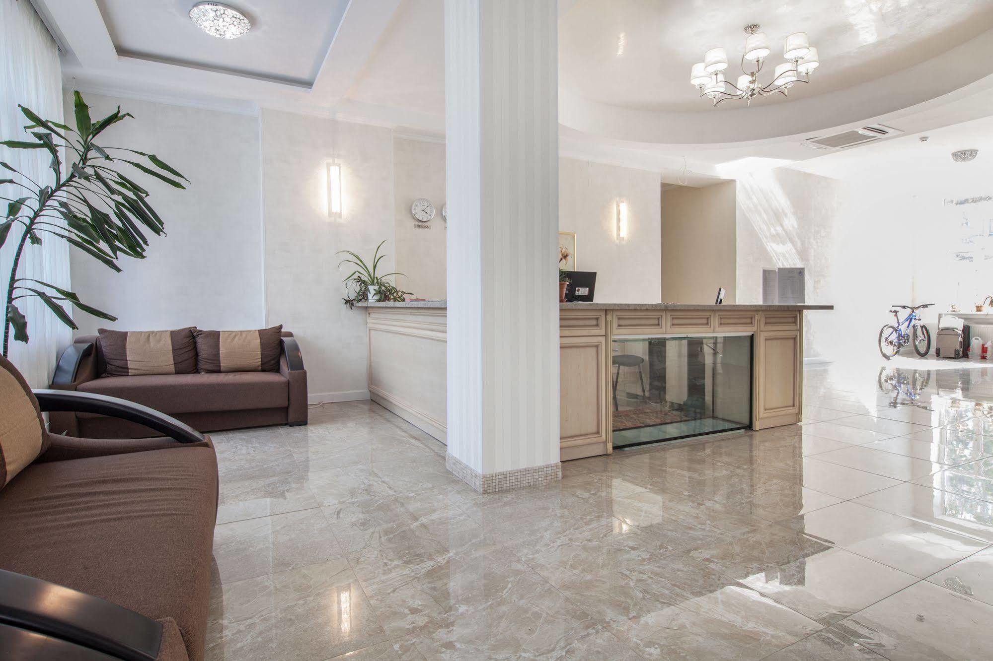 Arcadia Hotel Odesa Exterior photo
