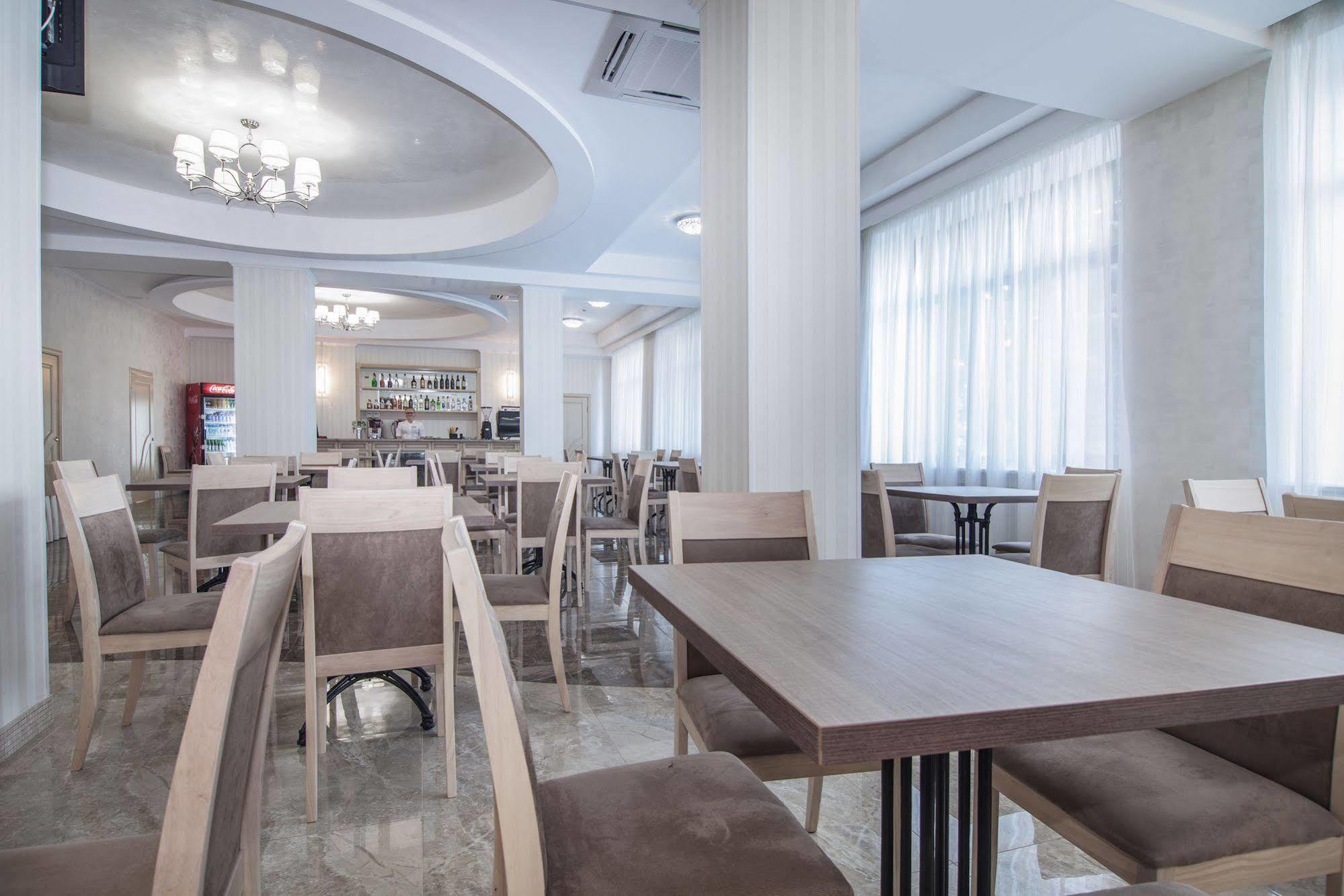 Arcadia Hotel Odesa Exterior photo